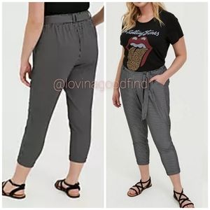 Torrid BLACK PINSTRIPE CREPE SELF TIE TAPERED Pant NWT sz 2X
